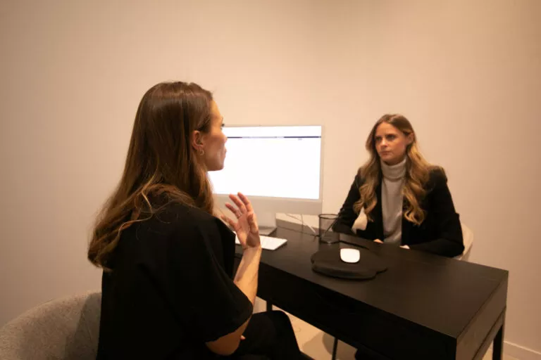 Pores dilatés : traitements esthétiques efficaces à Marseille